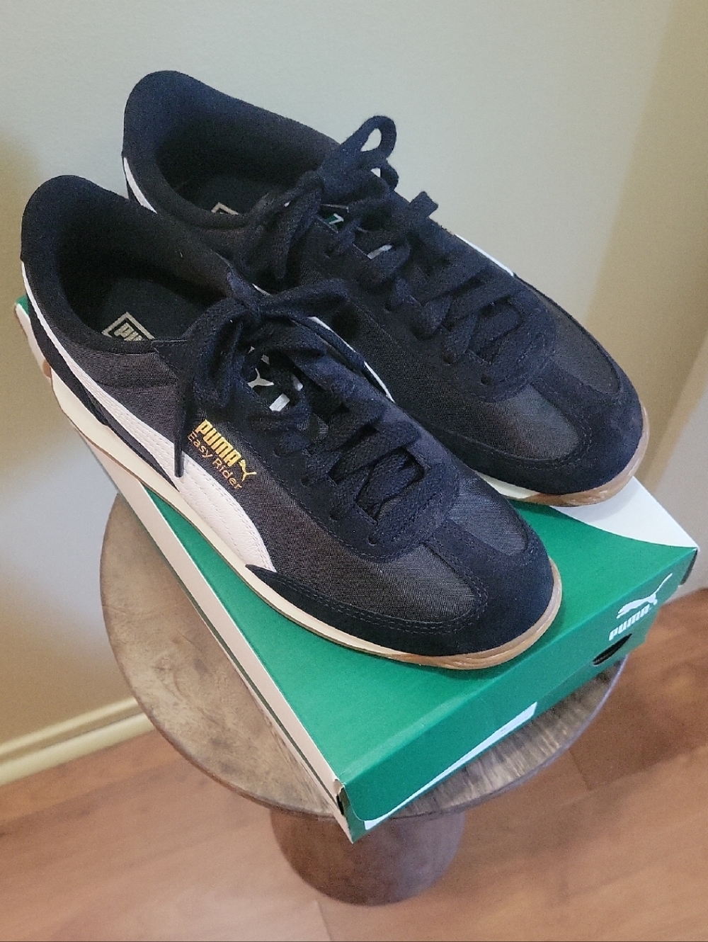 Puma Women's Easy Rider Sneakers
